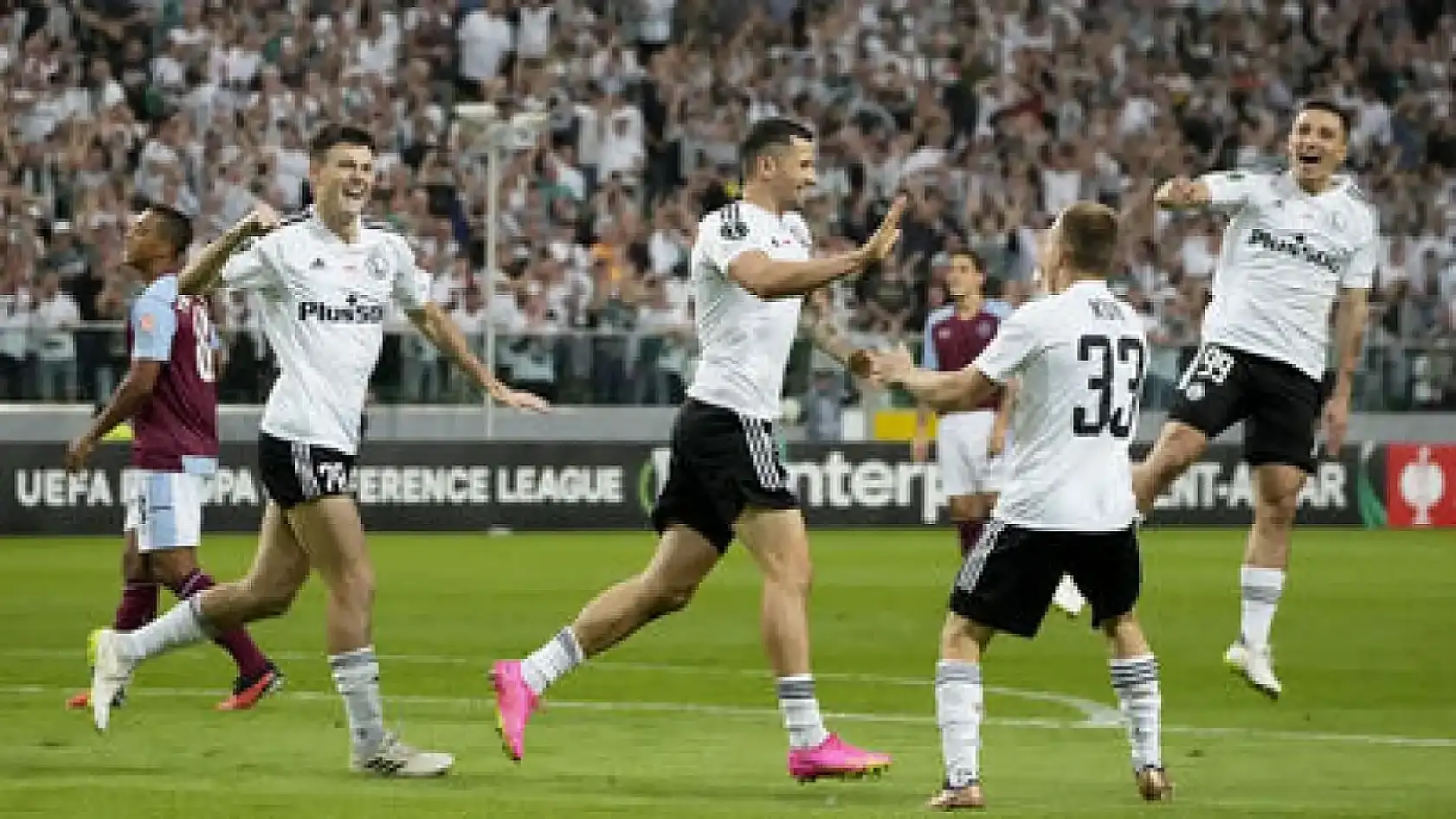 Samsunspor'un Rakibi Legia Varşova kimdir?