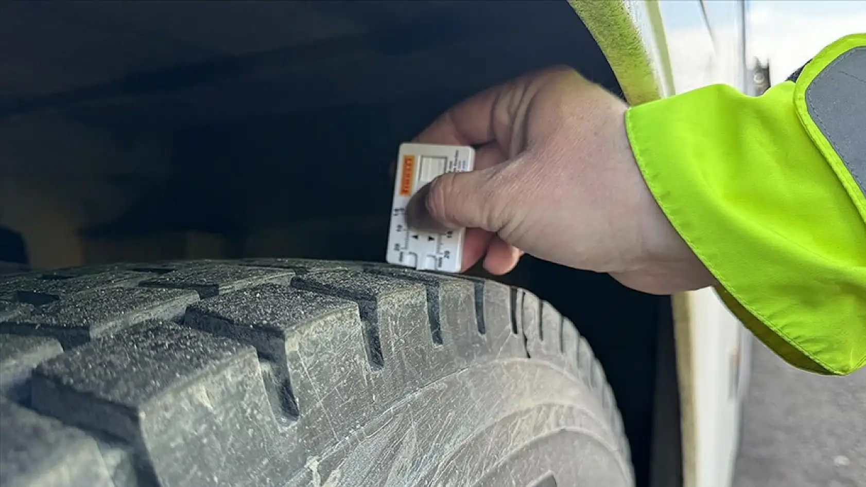 Zorunlu Kış Lastiği Uygulaması ne zaman başlıyor, hangi araçları kapsıyor?