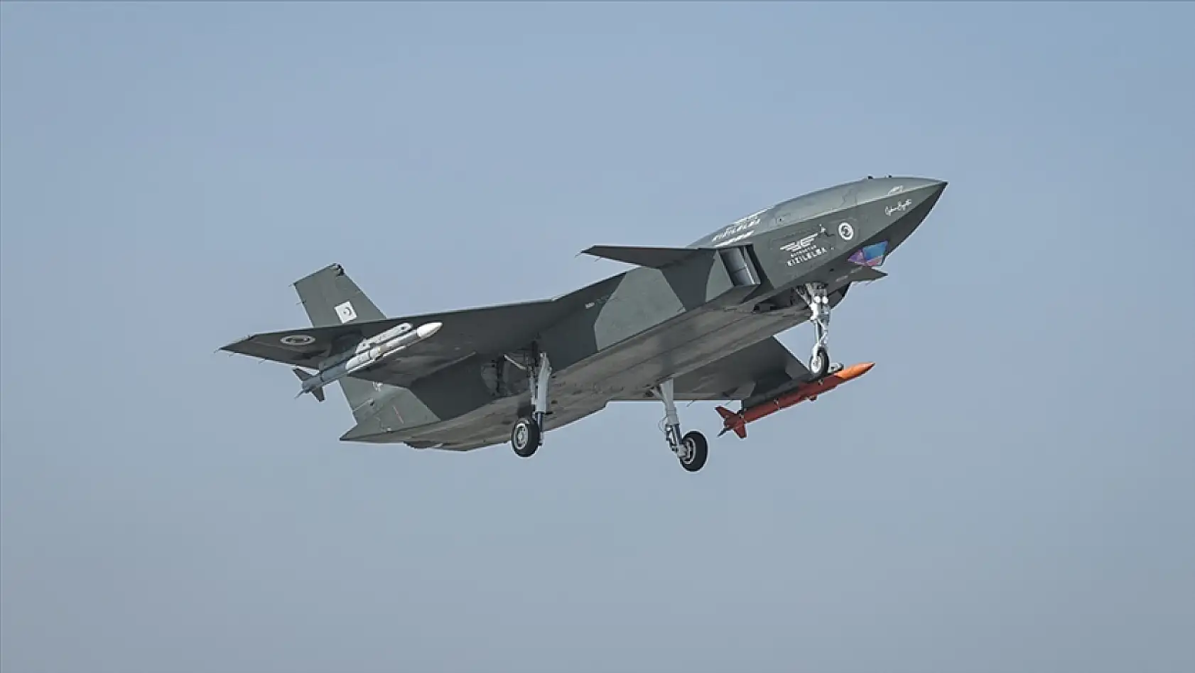 Bayraktar KIZILELMA dünyada ilke imza attı