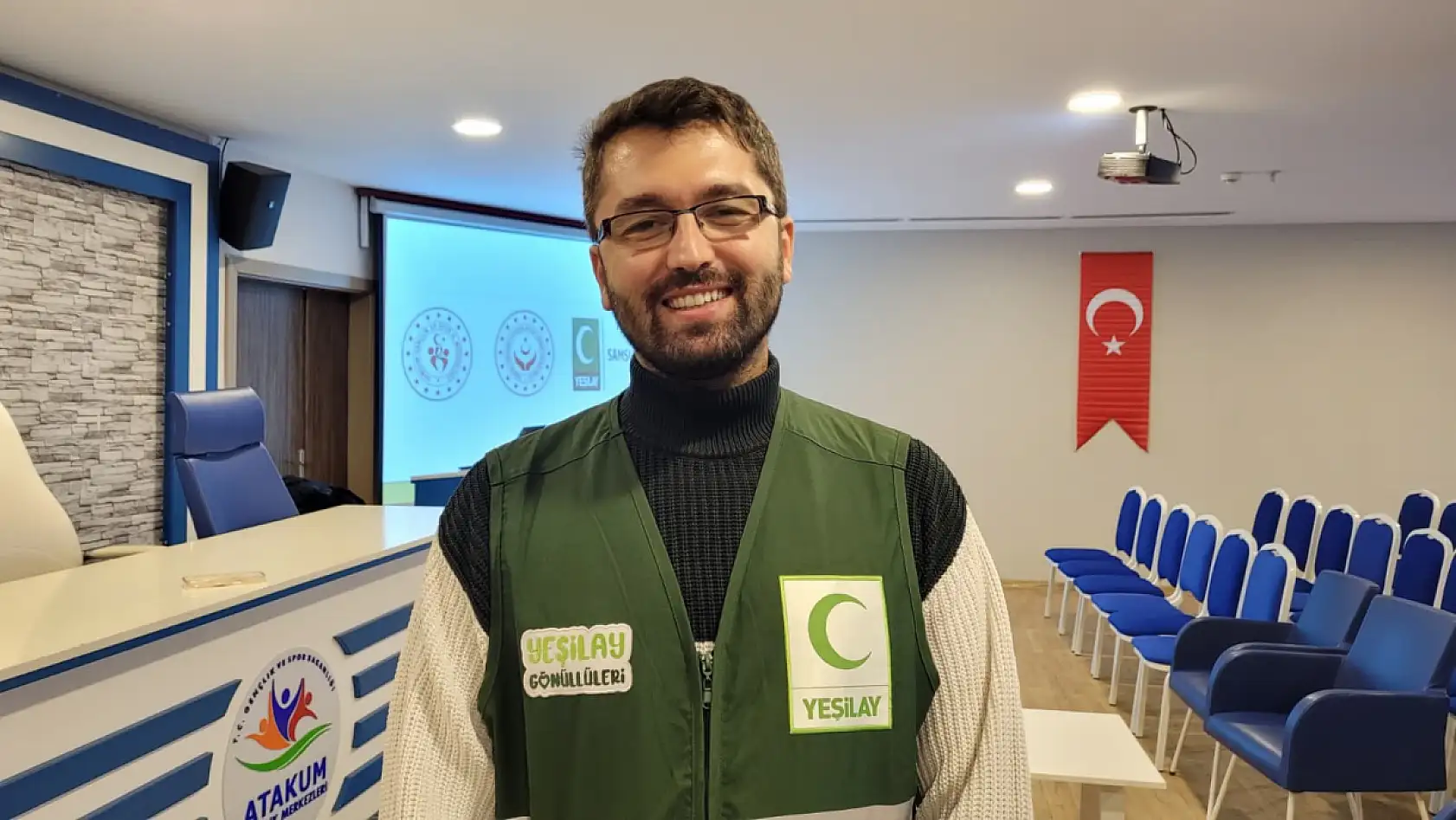 Yeşilay'dan gençlere bağımlılıkla mücadele semineri