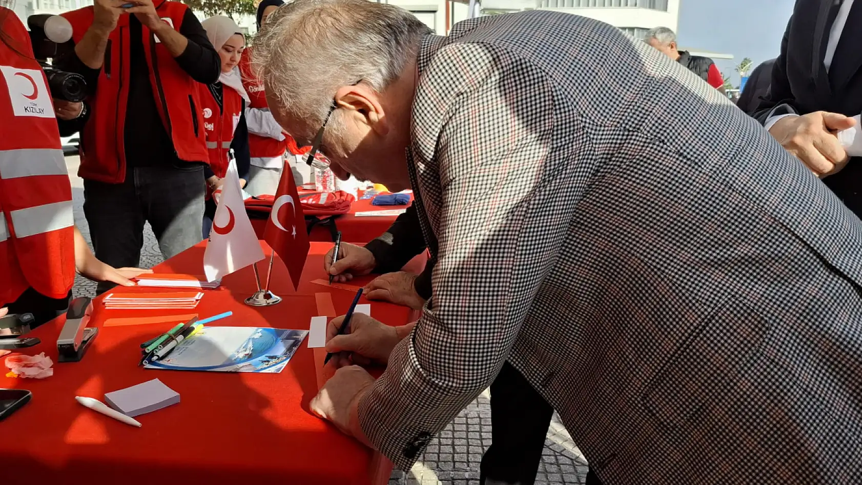 Kızılay Haftası Samsun'da Renkli Etkinliklerle Kutlandı