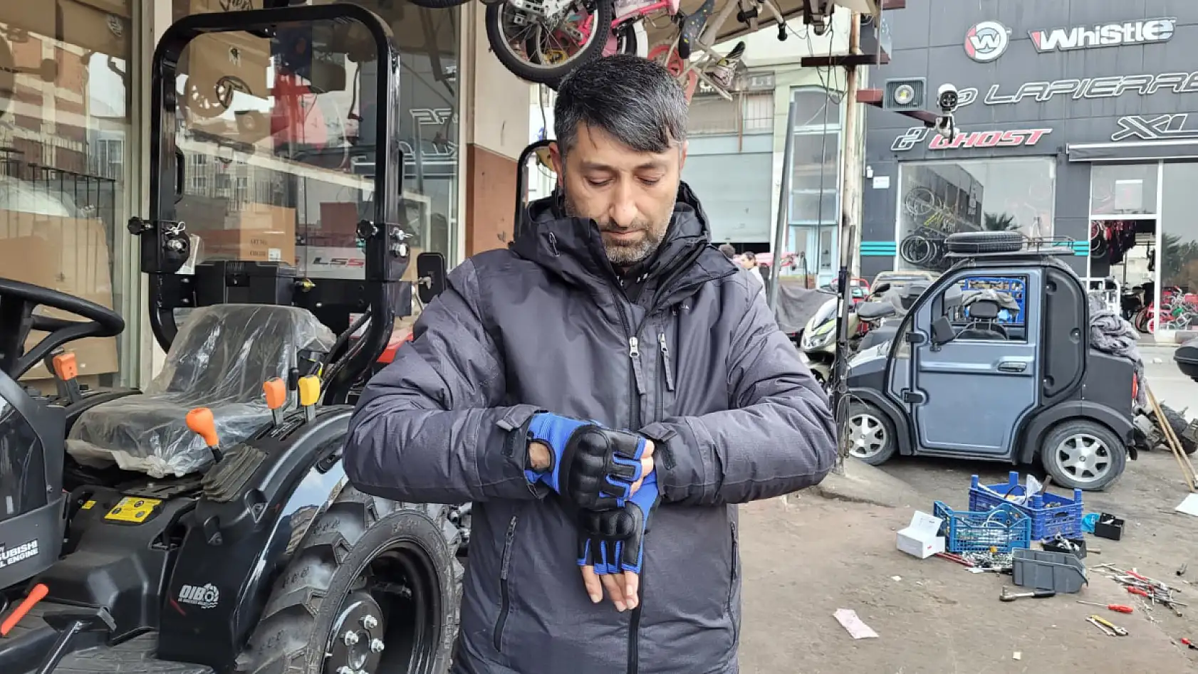 Motosiklet ve traktör sürücülerine eldiven ve koruyucu gözlük zorunluluğu