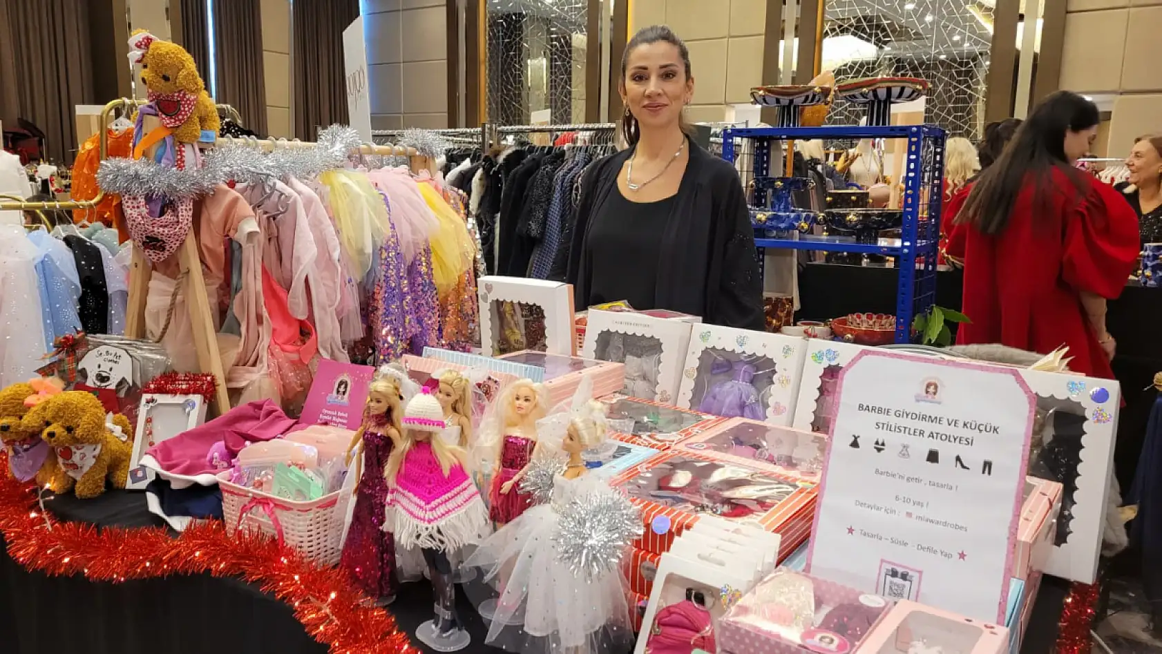 Samsun'da kadın girişimci oyuncak bebekler için kıyafet tasarlıyor