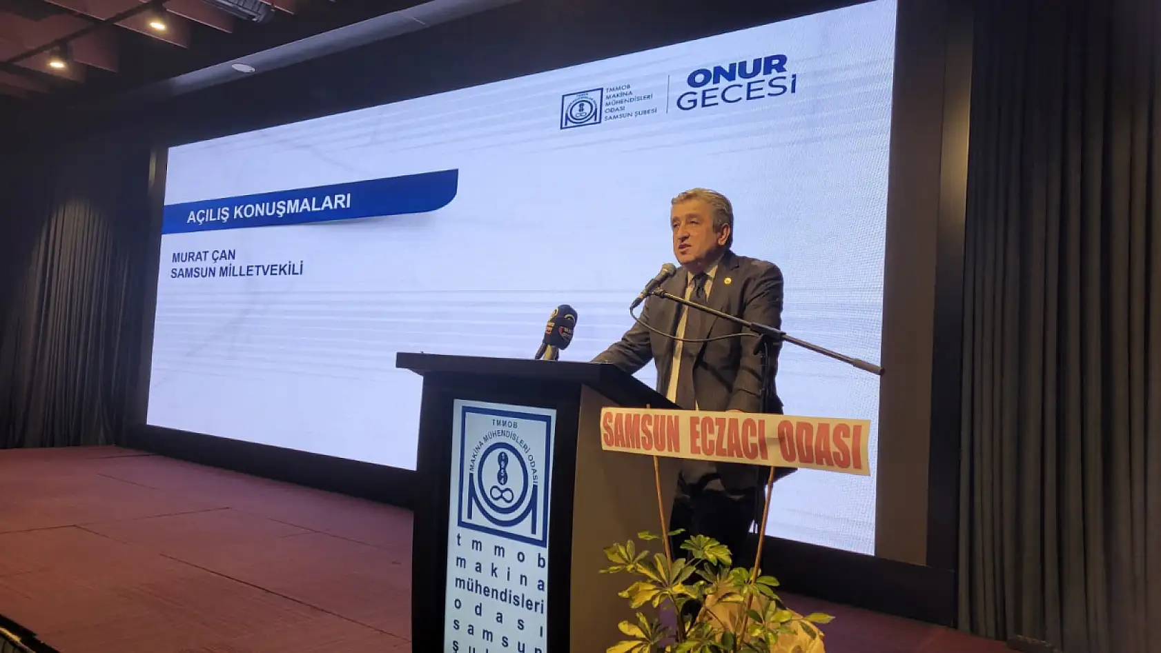 Samsun'da Makine Mühendisleri Odasının 71. yılı onur gecesiyle kutlandı