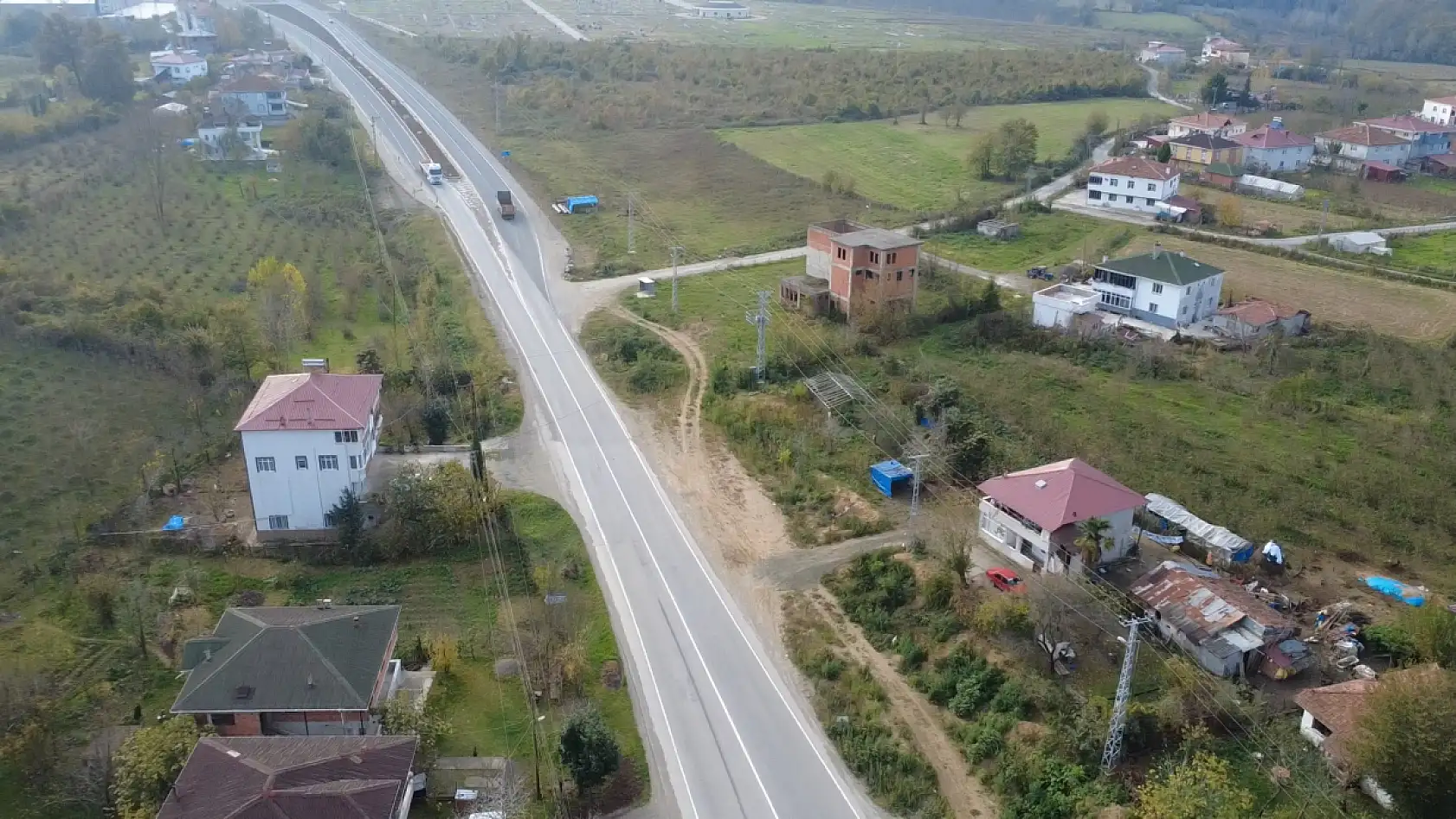 Yalancı Kim? Karayolları mı? Müteahhit mi?