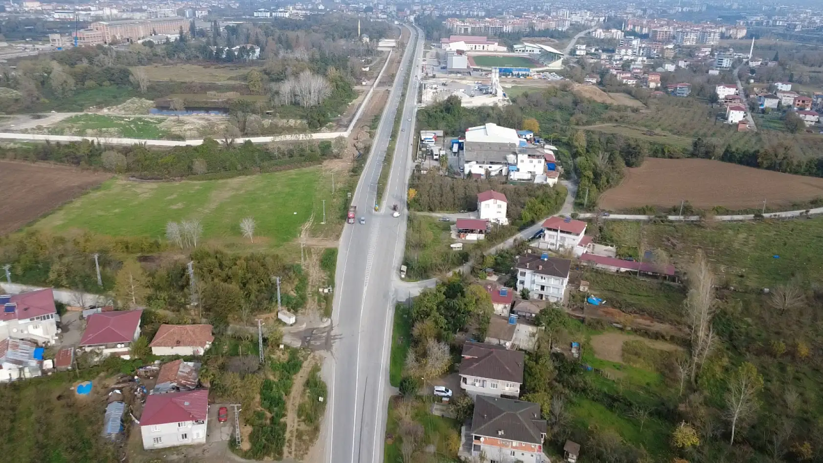 Yalancı Kim? Karayolları mı? Müteahhit mi?