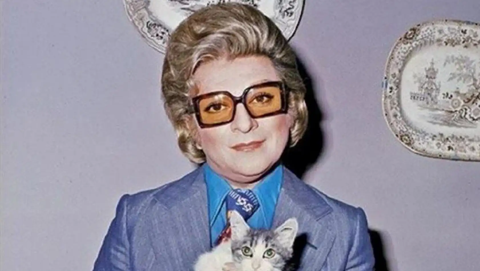 Zamana Meydan Okuyan Bir Efsane : Zeki Müren