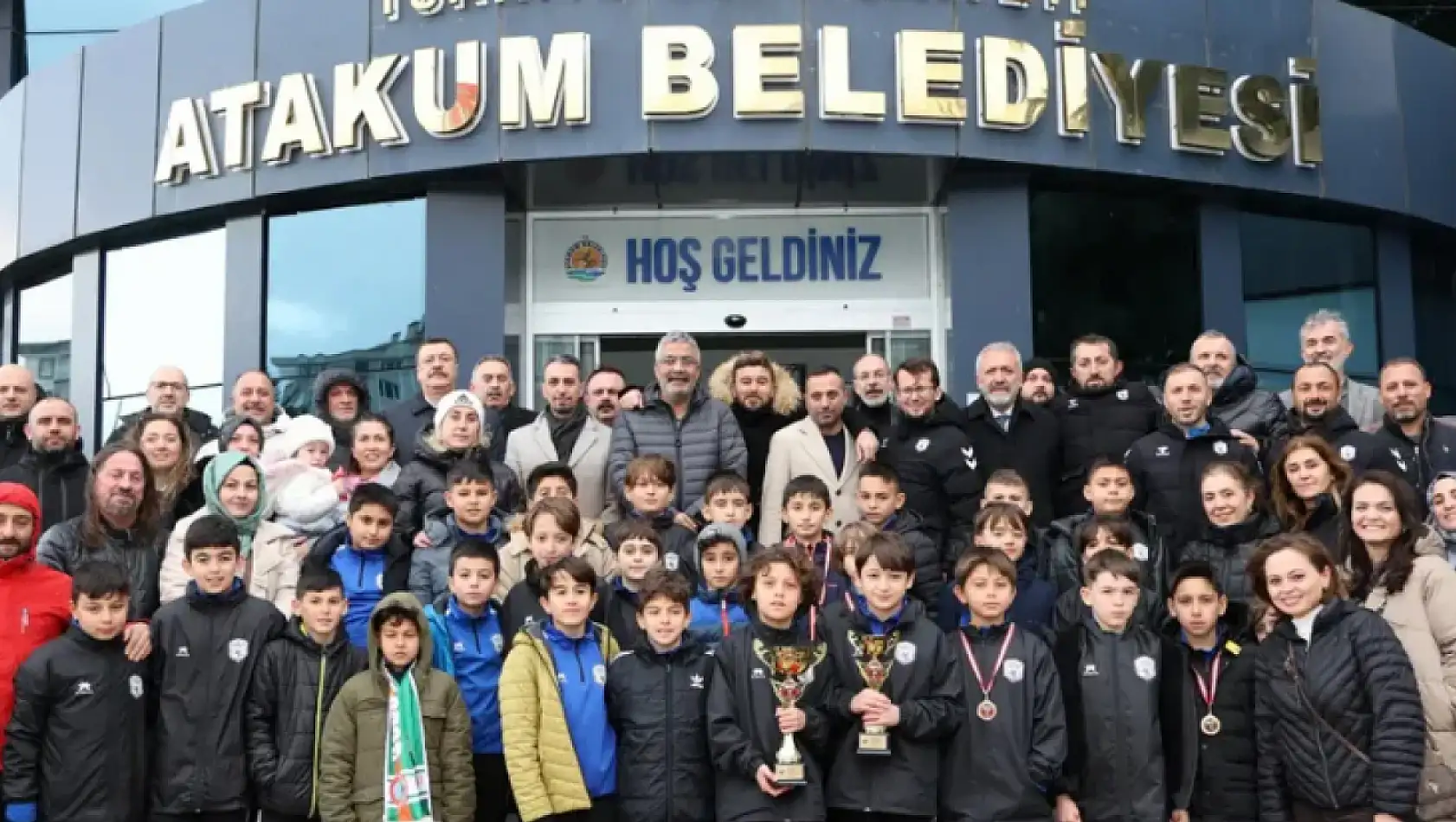 Atakum Belediyespor U11 Takımı İzmir'de Şampiyon Oldu