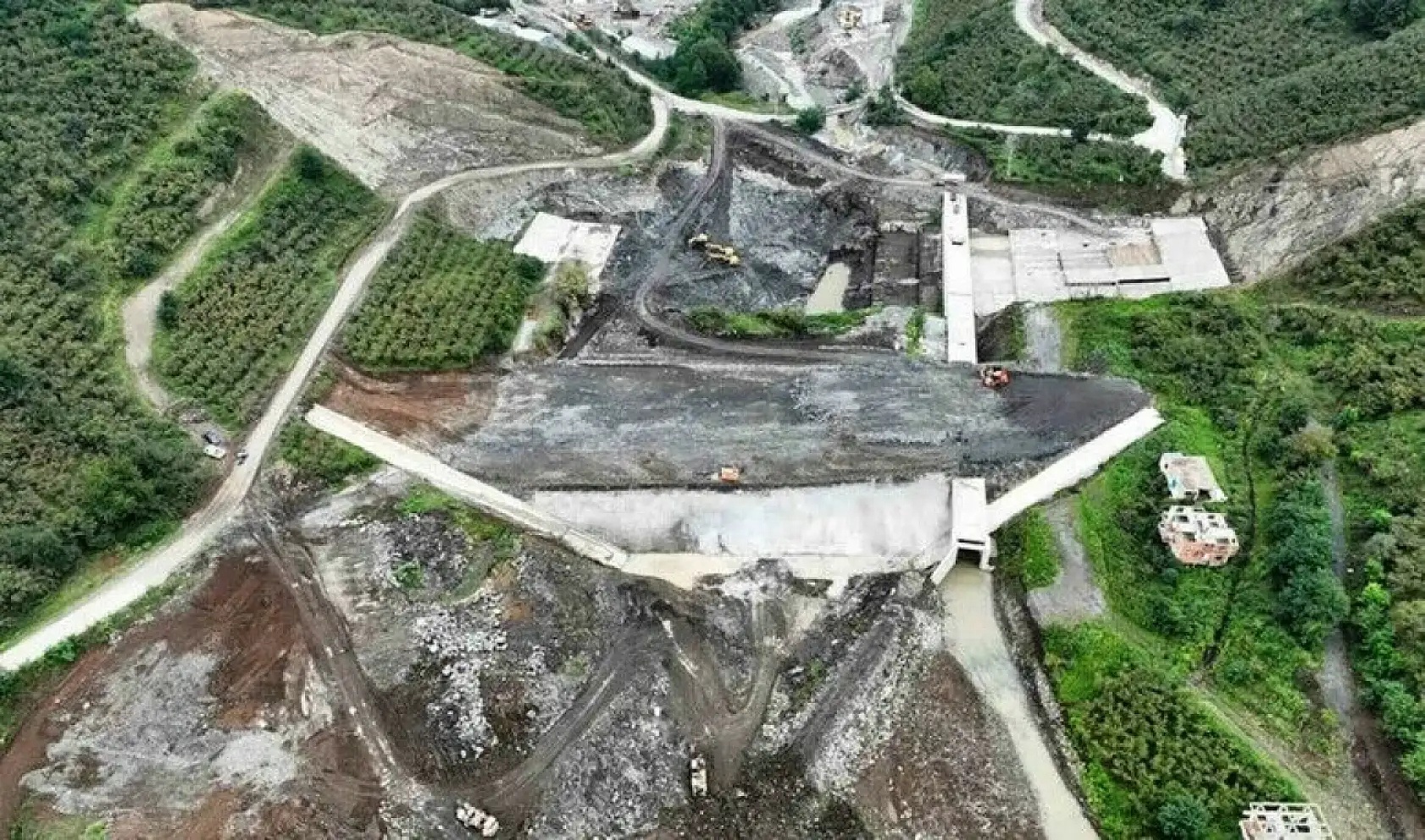 Salıpazarı Barajı 8 Yıldır Bitmedi DSİ'ye sorduk şok cevap  'Bizim bilgimiz olmaz? '