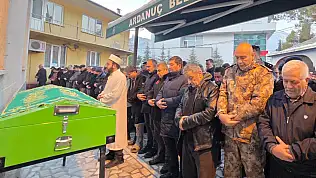 Artvin'de çığda hayatını kaybeden çobanın cenazesi defnedildi