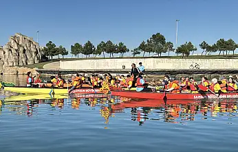 120 özel sporcu Dragon Bot'ta kürek çekti