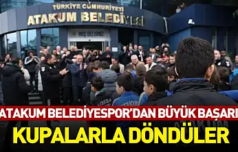 Atakum Belediyespor'dan büyük başarı : kupalarla döndüler