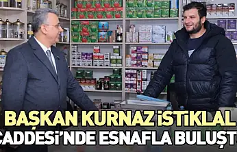 Başkan Kurnaz İstiklal Caddesi'nde Esnafla Buluştu