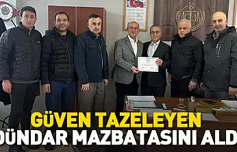 Güven tazeleyen Dündar mazbatasını aldı