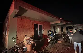 Kaynar Suya Benzin Döktüler Ev Patladı