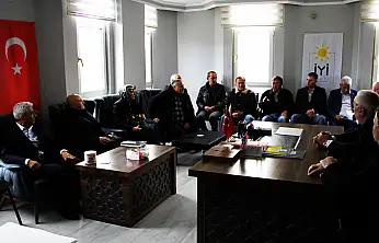 Usta Partililerle Bir Araya Geldi