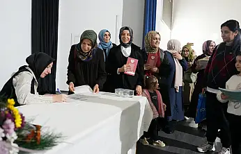 Yazar Gülcemal Bafralılarla buluştu