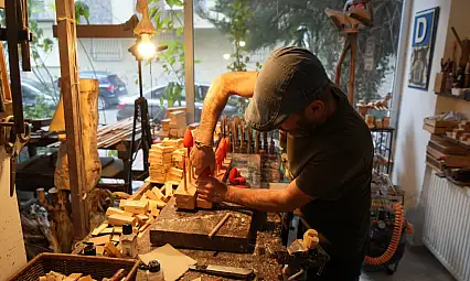 Kalp Ağrısını Sanata Dönüştürdü