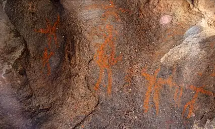 Kayseri'de  insan figürlü kaya resimleri keşfedildi