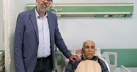 Nefes Alamıyordu, 8 Saatlik Ameliyatla Sağlığına Kavuştu