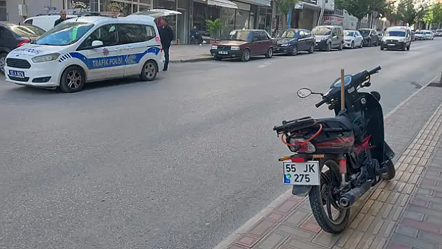 Bafra'da otomobil ile motosikletin çarpışması sonucu 1 kişi yaralandı