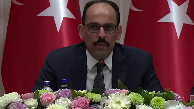 Cumhurbaşkanlığı Sözcüsü Kalın'dan Charlie Hebdo'nun skandal karikatürüne tepki