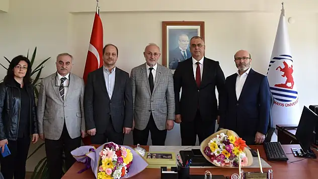 Fen Fakültesine yeni dekan