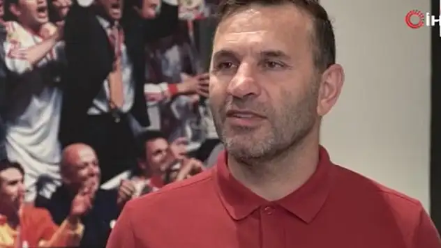 Okan Buruk: 'Hala o gururu, heyecanı, mutluluğu yaşıyorum'