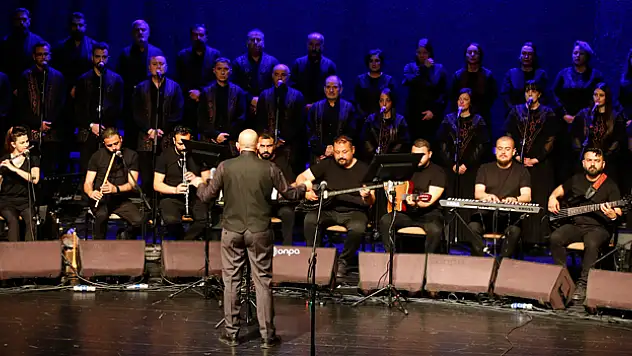 Antakya Medeniyetler Korosu Samsun'da konser verdi