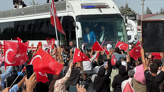 Cumhurbaşkanı Erdoğan'a Hatay'da sevgi seli