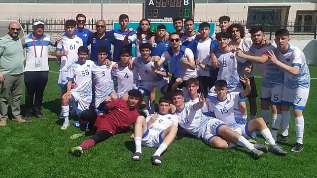 Kayseri Atletikspor Kulübü, U18 Türkiye Şampiyonası'na veda etti