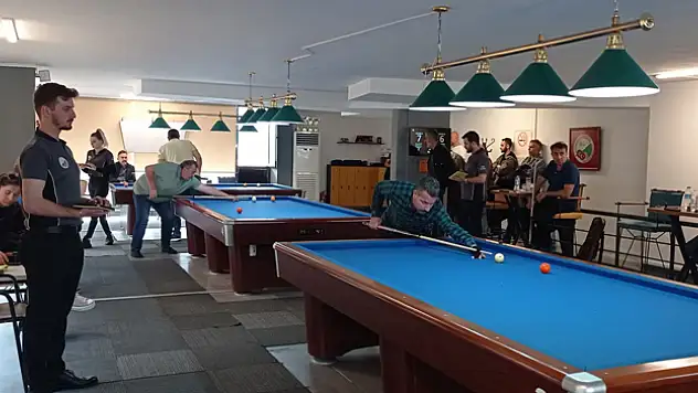 19 Mayıs Atatürk'ü Anma ve Gençlik Spor Bayramı Bilardo Turnuvası yapıldı