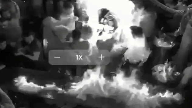 Taksim'de gece kulübünde dehşet anları: Alev alev yandılar