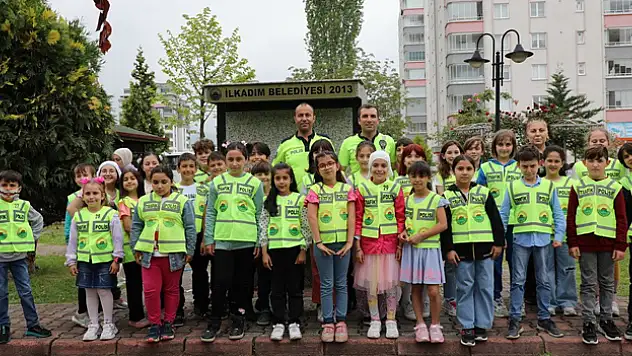 Başkan Demirtaş: 'Bilinçli sürücü ve yayaların yetişmesine imkan sağlıyoruz'