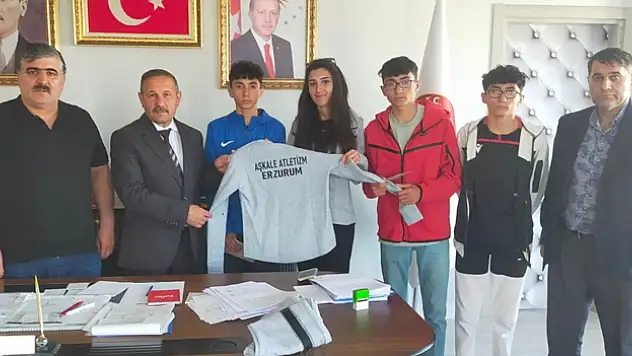 Şampiyonlar ödüllendirildi