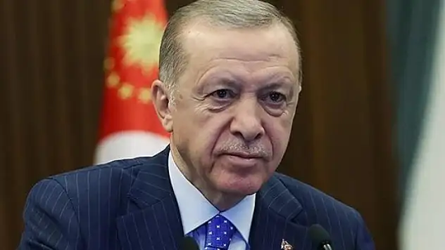 Cumhurbaşkanı Erdoğan: Türk milletinin iradesine zincir vurulamayacağını gösterdik