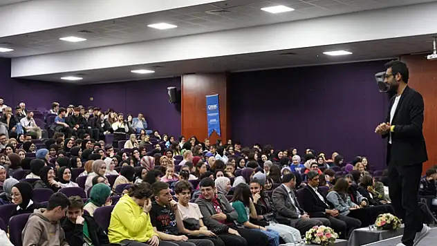 Canik'te öğrencilere 'Griden Beyaza' semineri