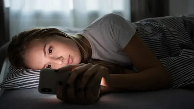 Araştırma: Ekransız odada uyuyan ergenlerin uyku kalitesi artıyor