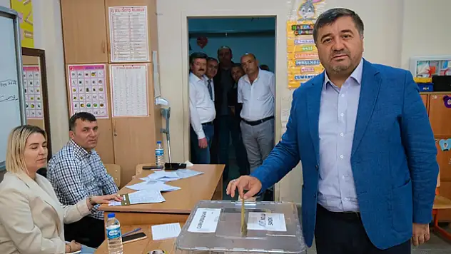 Giresun'da 2. tur için bin 342 sandıkta, 349 bin 158 seçmen sandık başında