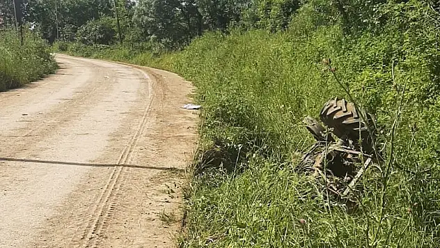 Samsun'da devrilen traktörün sürücüsü ağır yaralandı
