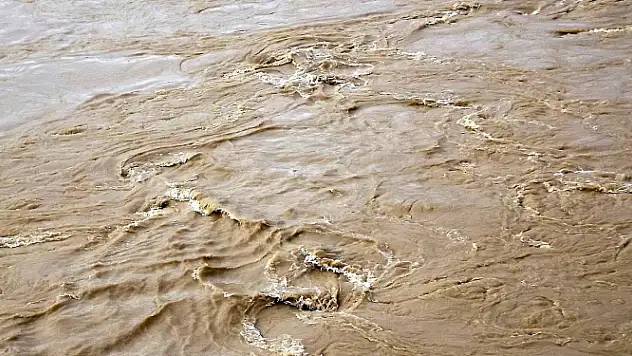 Samsun'da sele kapılan kişi hayatını kaybetti