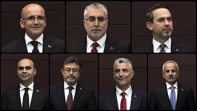 Ekonomi yönetiminin ajandasında 'enflasyonla mücadele' ve 'toplumsal refah' öne çıkıyor