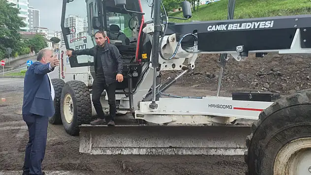 Canik'te yağmurla mücadele