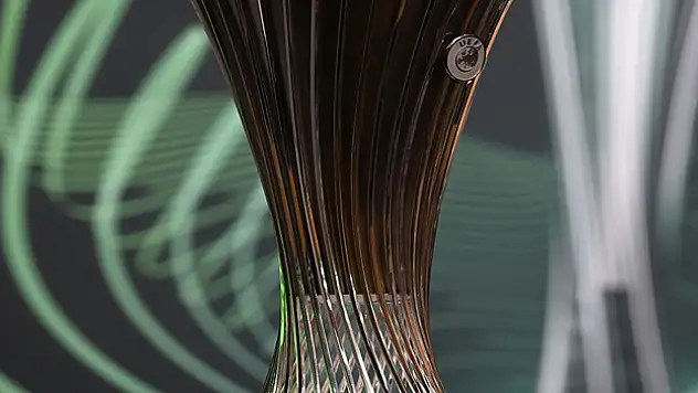 UEFA Avrupa Konferans Ligi'nde kupa sahibini buluyor