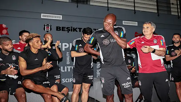 Beşiktaş'tan Atiba Hutchinson'a veda