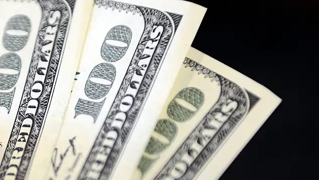 Dolar 23,47 seviyesinde