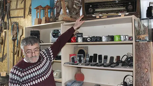 Emekli marangozun 20 yıllık sergisi