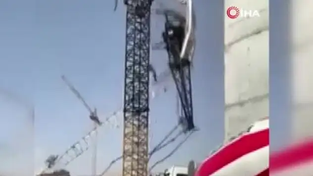 Irak'ta inşaatta vinç devrildi: 3 ölü