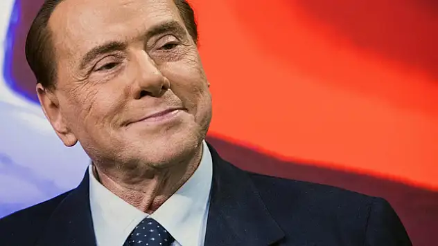 Silvio Berlusconi hayatını kaybetti