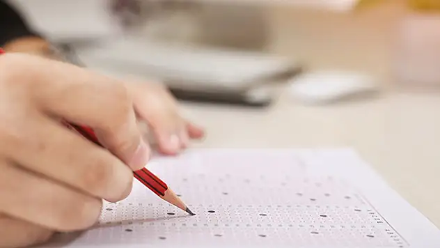 YKS'ye başvuran en genç aday 15, en yaşlı aday 89 yaşında